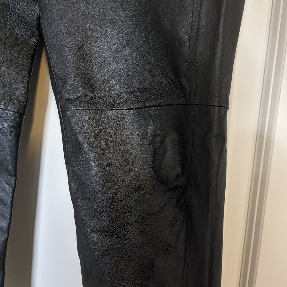 Bagatelle Vintage Black Leather Pants Relaxed Fit, High Waist | 6P - Picture 3 of 7